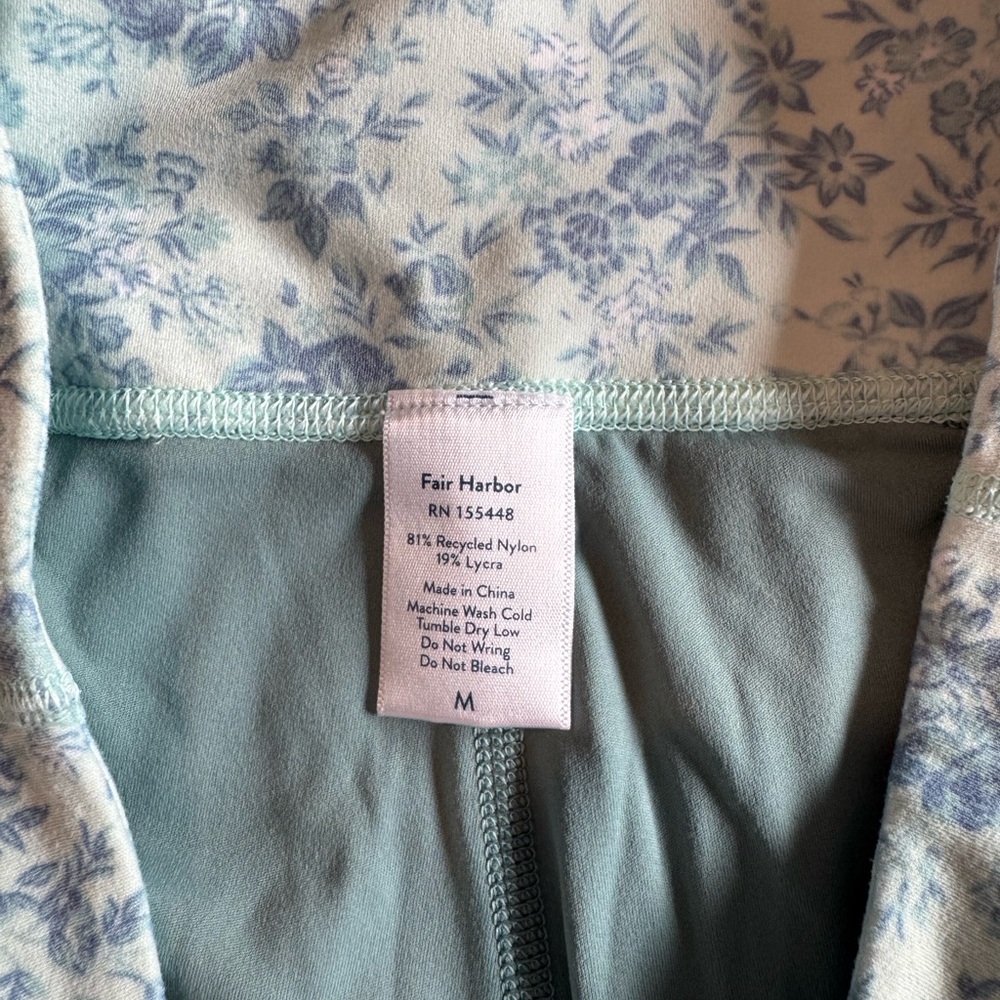 Fair Harbor Leggings - Picture 6 of 6